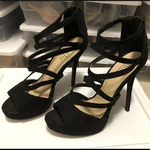 Cathy Jean Strappy Black 5” heel size 7.5